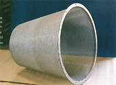 Strainer for grinding machines
