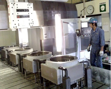 Gate-type machining center for large-scale precision machining of workpiece sizes from 1000mm to 5,000mm