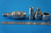 Hydraulic jack parts, SCM435 refining material, assembly, plating, trivalent chromate, leak inspection, knurling, polygon processing