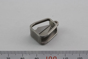 [Metal Injection Molding] Paper airplane-shaped charm (Samutrakan, Thailand)