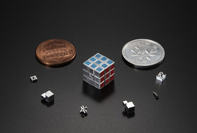 Minimal Rubik's Cube-0.99cm made by Ultra Precision Metal-